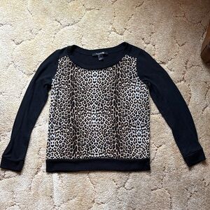 🧡2/$15🧡 Forever 21 Black and Leopard Print Top